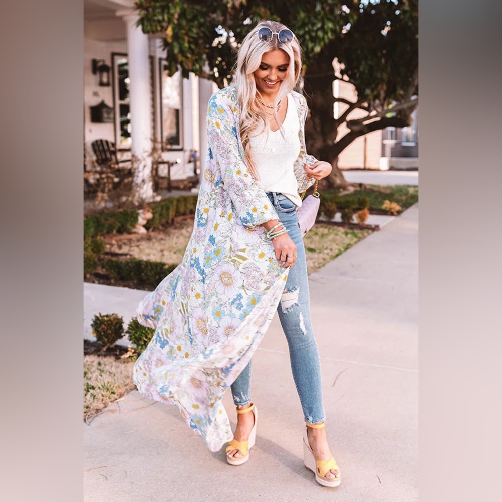 Buddy Love - Floral Duster - size S/M